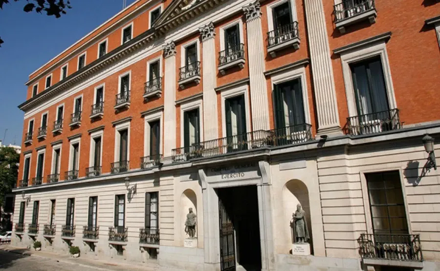 Palacio_de_la_Moncloa_(Madrid)_01 Palacio_de_la_Moncloa_(Madrid)_01